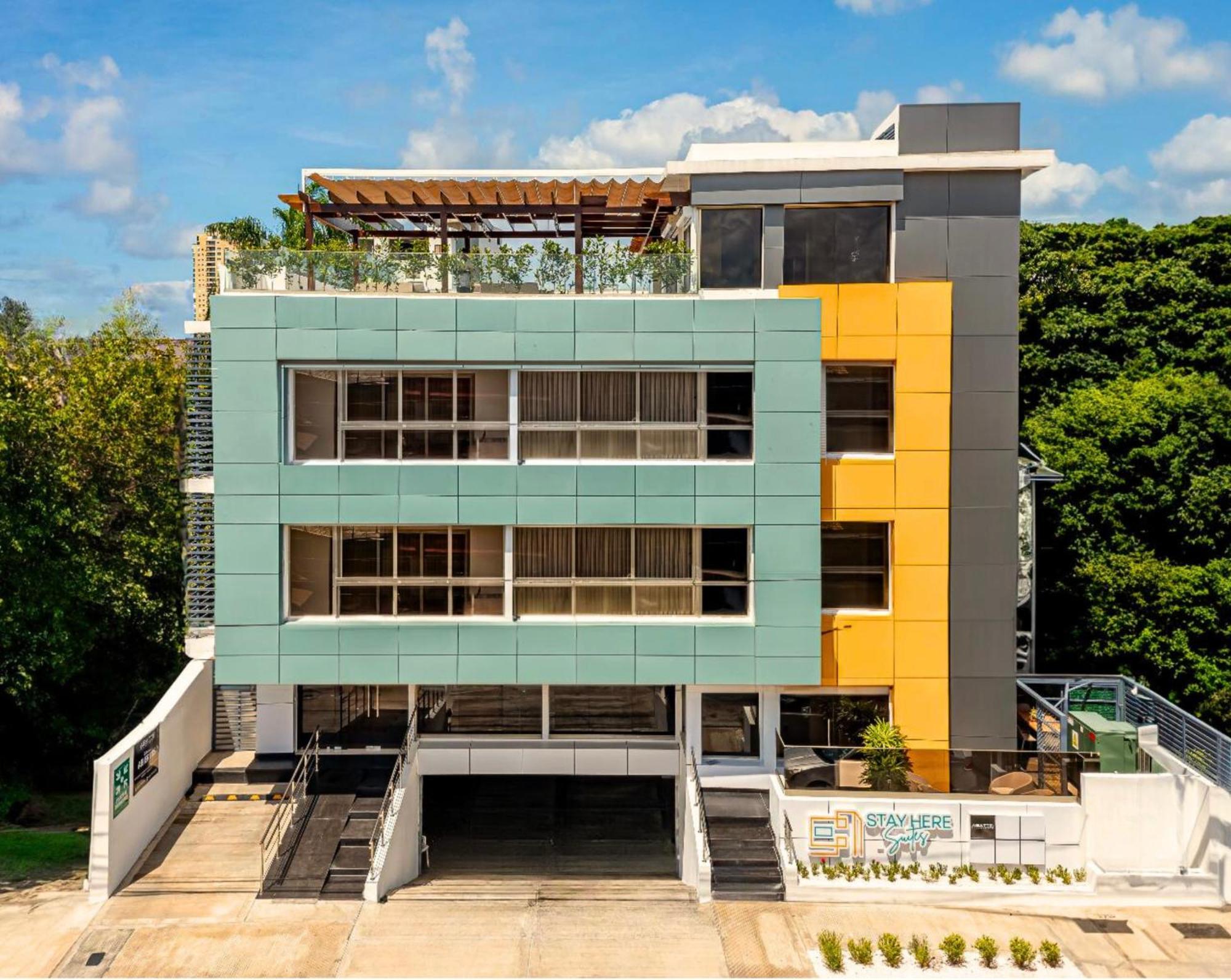 Hotel Stay Here Suites Santo Domingo Exterior photo