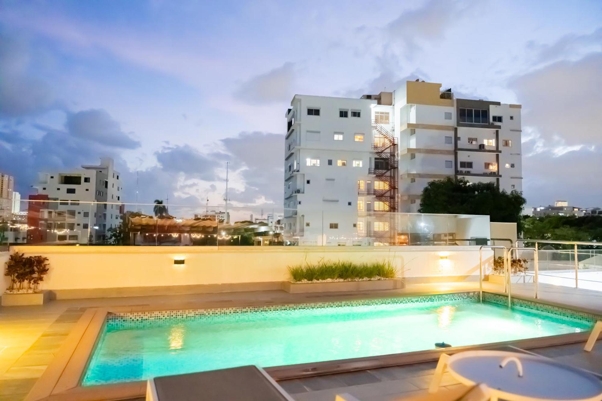 Hotel Stay Here Suites Santo Domingo Exterior photo